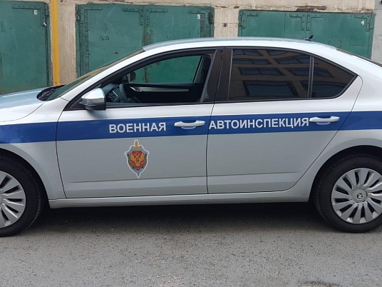 Изготовление наклеек на автомобиль