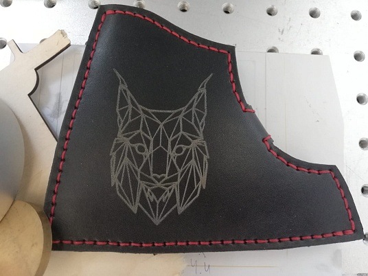 Гравировка на коже