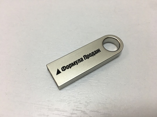 Гравировка на флешке