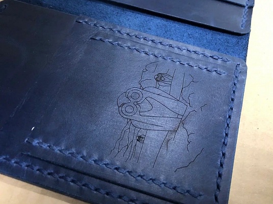 Гравировка на коже