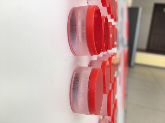 Вывеска световая. Первый музыкальный магазин