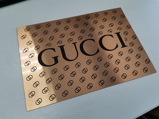 Табличка из металла с медным покрытием и УФ печатью